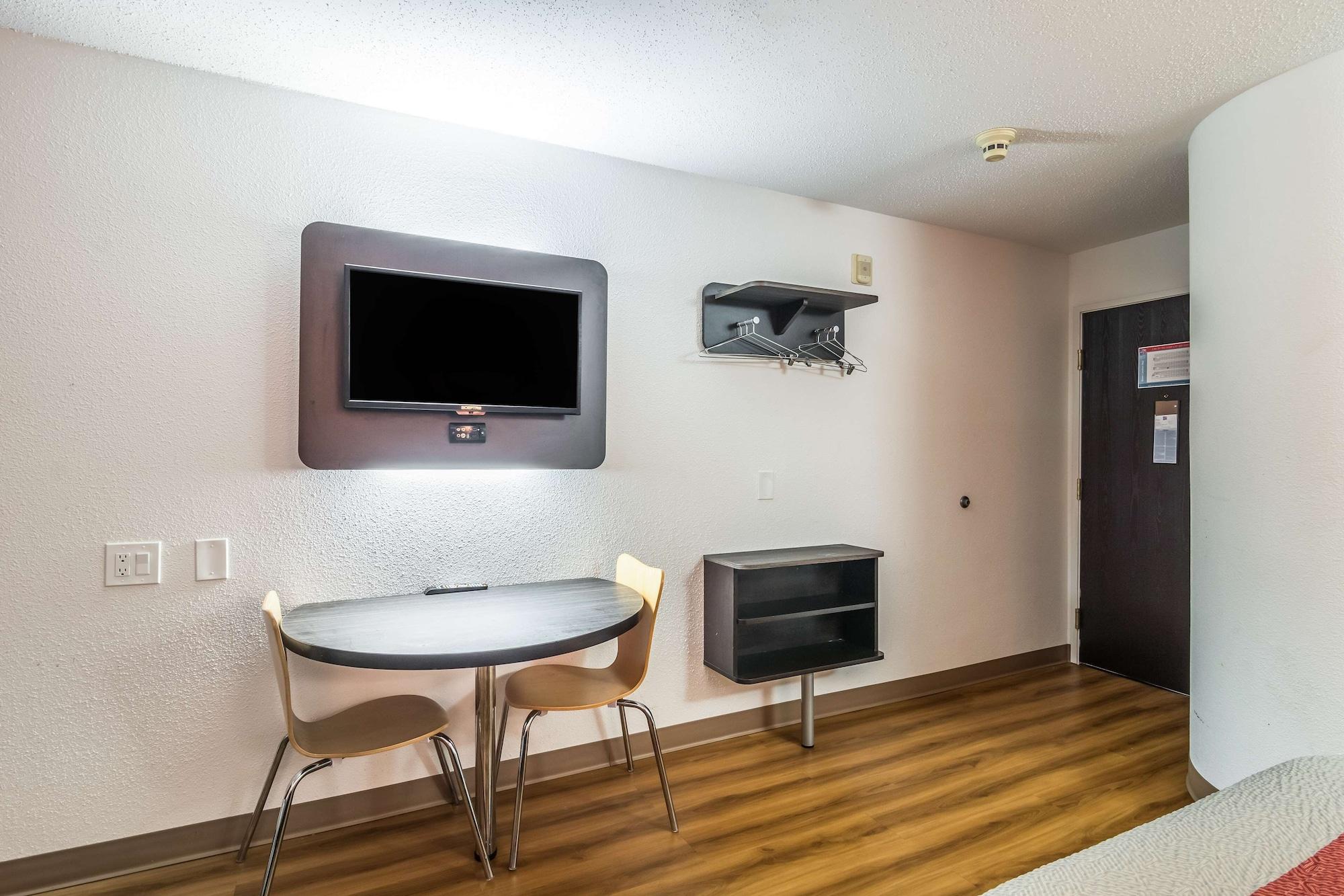 Motel 6-Harvey, Il Екстериор снимка