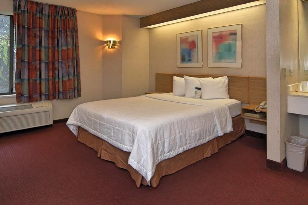 Motel 6-Harvey, Il Екстериор снимка