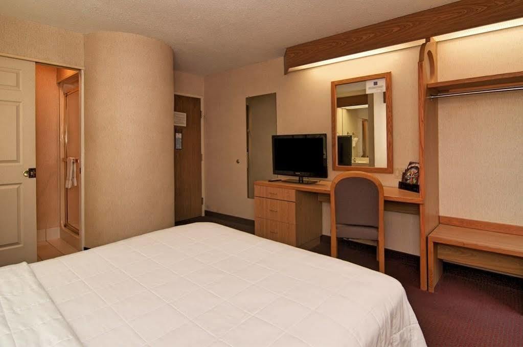 Motel 6-Harvey, Il Екстериор снимка