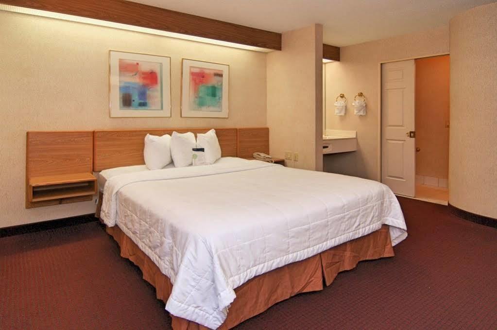Motel 6-Harvey, Il Екстериор снимка
